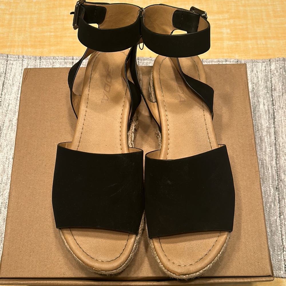 Soda black platforms shoes